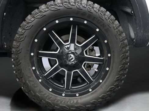 Used 2022 Nissan Titan PRO-4X w/ Pro-4x Utility Package image 24