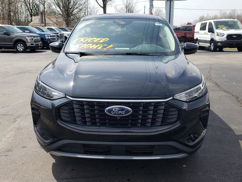 Used 2023 Ford Escape Active w/ Tech Pack #2 image 2