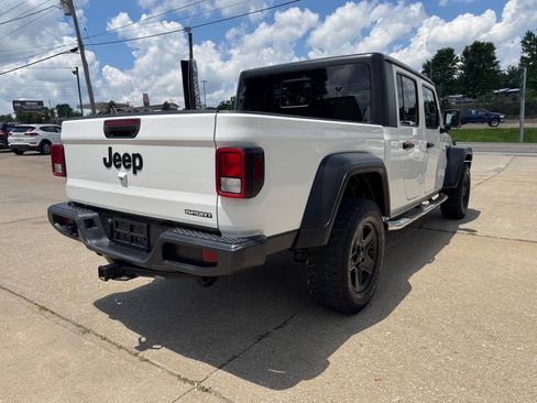 Used 2020 Jeep Gladiator Sport w/ Quick Order Package 24S AWD/4WD image 9