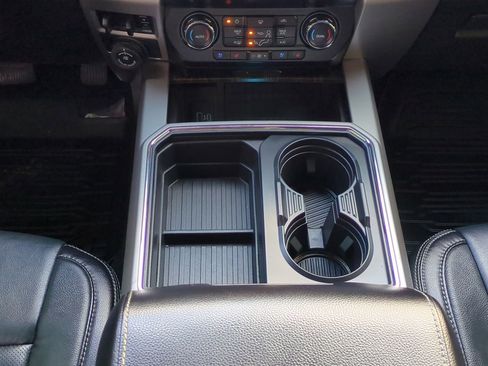 Used 2020 Ford F350 Lariat w/ Lariat Ultimate Package image 19