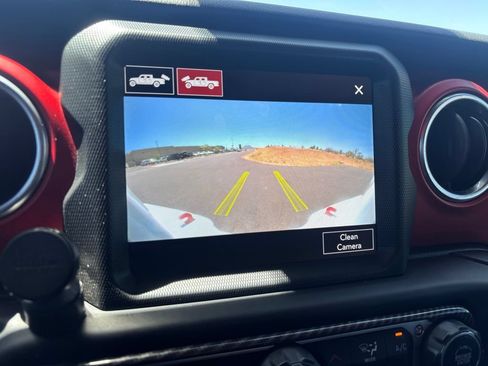 Used 2021 Jeep Gladiator Rubicon AWD/4WD image 29