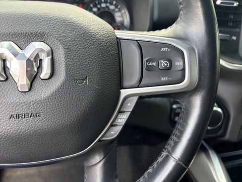 Used 2022 RAM 1500 Big Horn AWD/4WD image 9