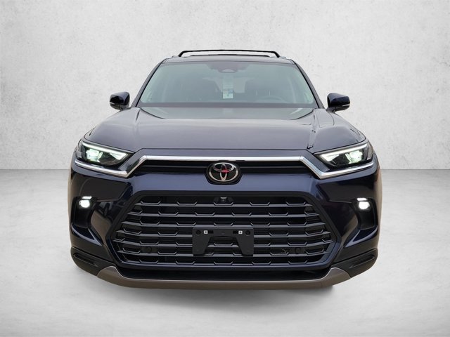 Used 2026 Toyota Grand Highlander AWD image 2
