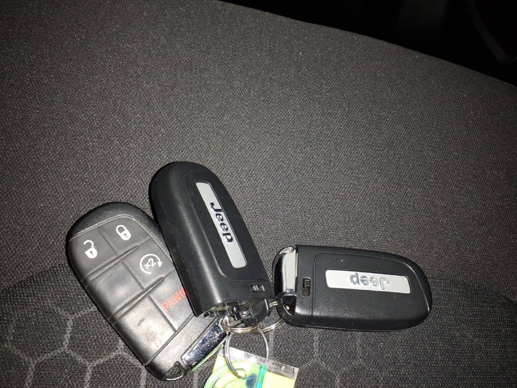 Used 2021 Jeep Compass Sport w/ Cold Weather Group FWD image 26