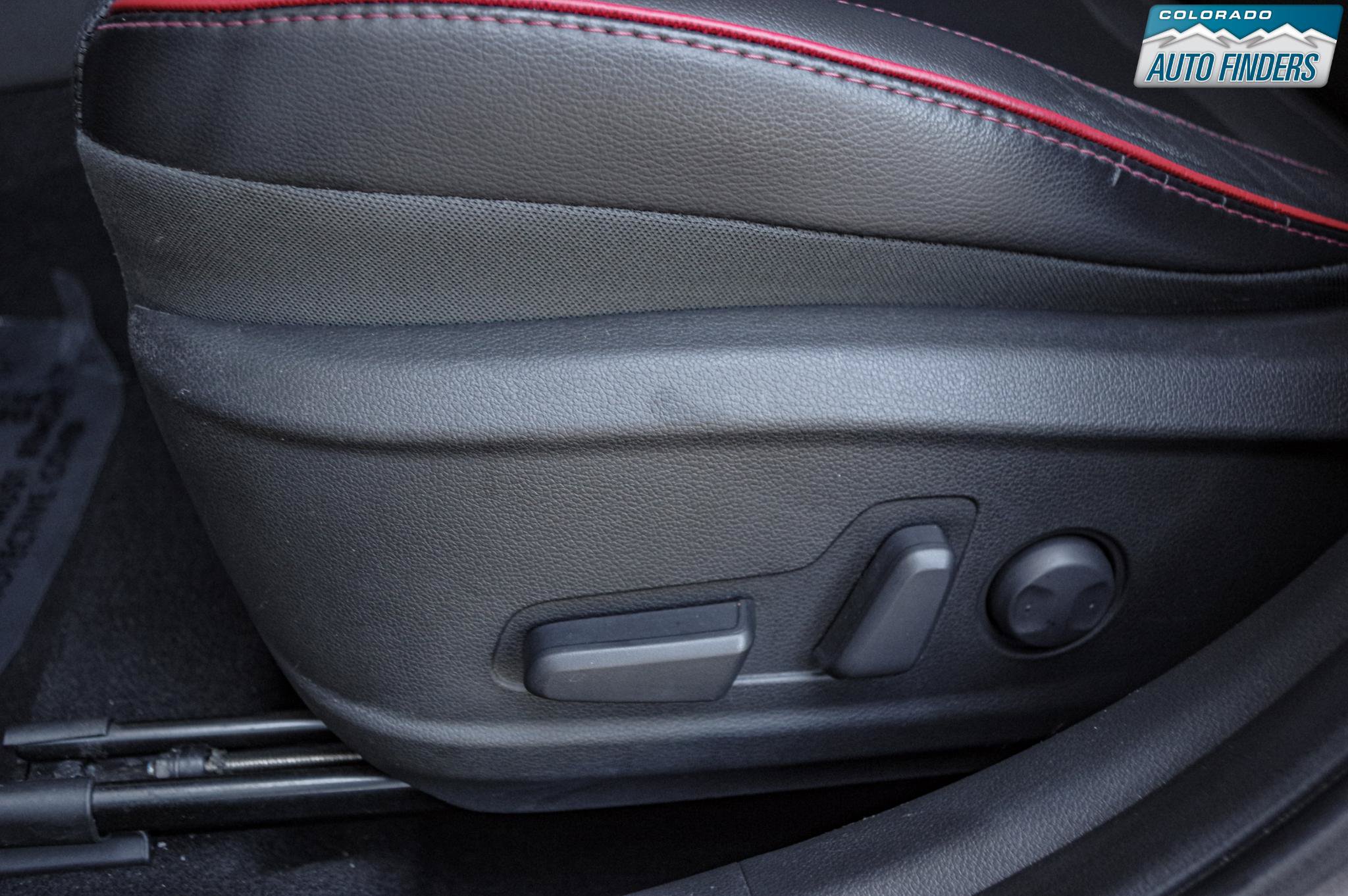 Used 2019 Hyundai Kona Ultimate FWD image 12