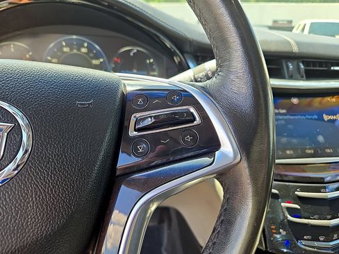 Used 2013 Cadillac XTS Premium FWD image 24