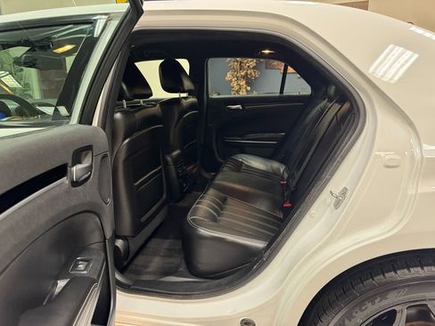 Used 2017 Chrysler 300 S image 46