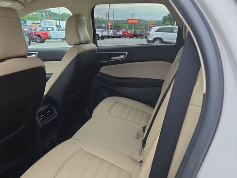 Used 2020 Ford Edge SEL w/ Convenience Package AWD/4WD image 13