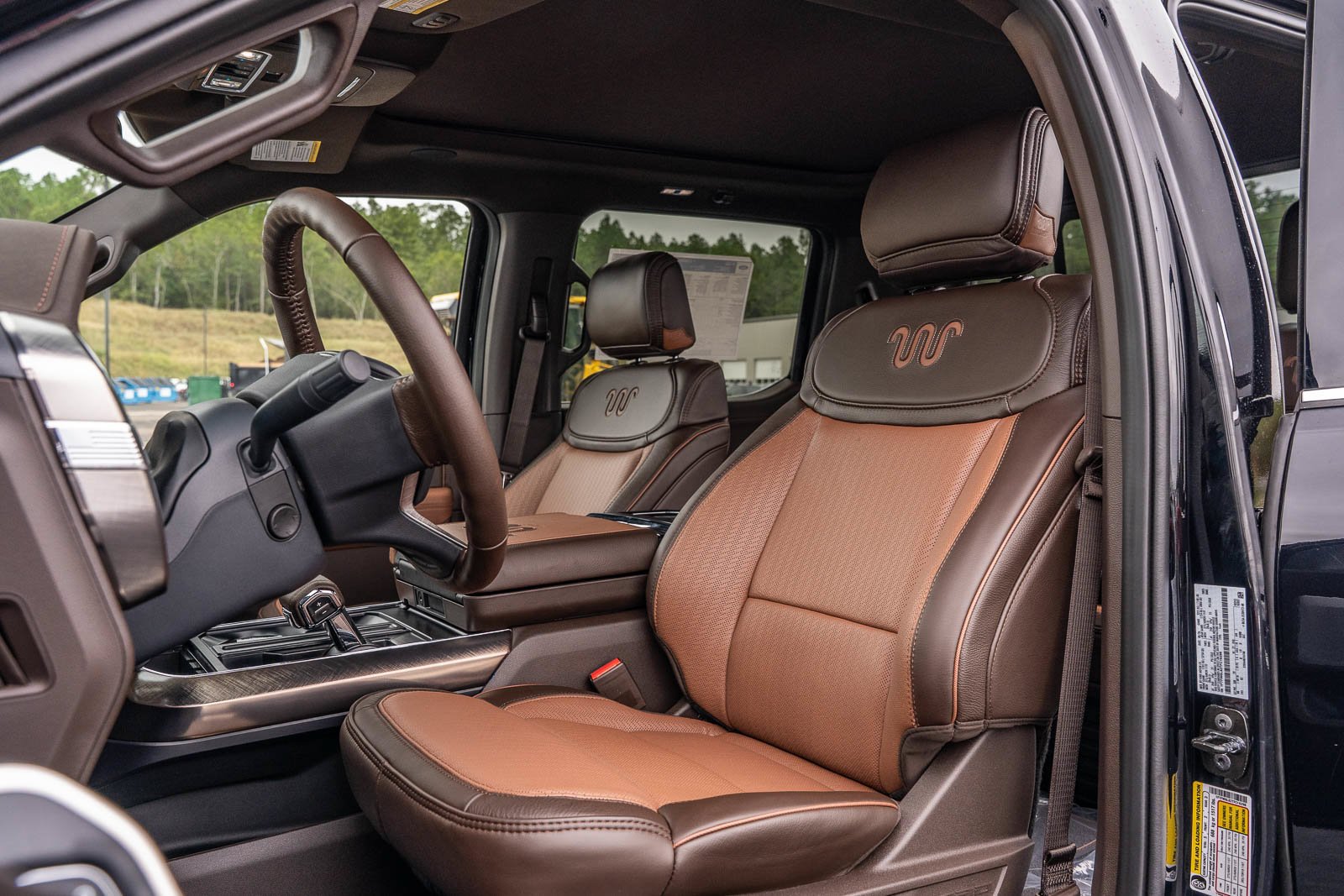 New 2026 Ford F150 King Ranch w/ Equipment Group 601A High AWD/4WD image 15