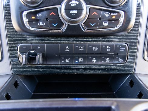 Used 2015 RAM 3500 Laramie Longhorn AWD/4WD image 26