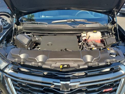 Used 2023 Chevrolet Traverse RS AWD/4WD image 26