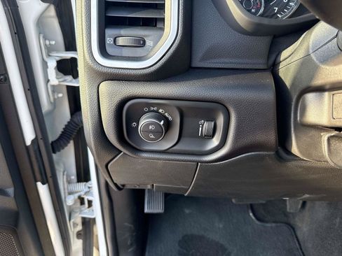 Used 2023 RAM 2500 Big Horn w/ Level 1 Equipment Group image 30