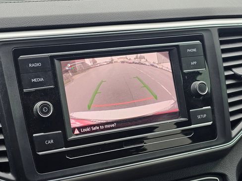 Used 2019 Volkswagen Atlas S image 6