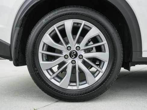 Used 2025 INFINITI QX50 Luxe image 27