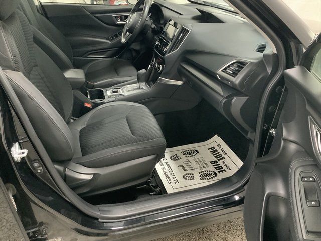 Used 2024 Subaru Forester Premium AWD/4WD image 21