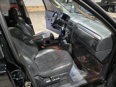 Used 2002 Jeep Grand Cherokee Laredo image 35