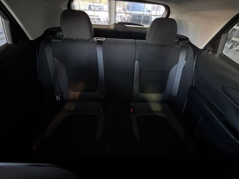 Used 2025 Chevrolet TrailBlazer LT FWD image 37