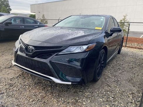Used 2024 Toyota Camry XSE w/ Blackout Package (TMS) FWD image 3