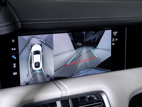 Used 2021 Porsche Taycan Turbo S image 23