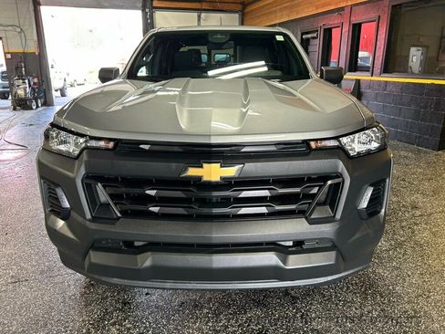 Used 2024 Chevrolet Colorado W/T w/ Advanced Trailering Package image 8