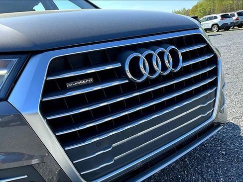 Used 2018 Audi Q7 3.0T Premium Plus AWD/4WD image 31
