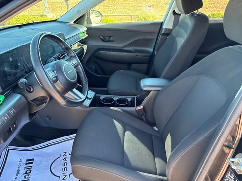 Used 2025 Hyundai Kona SEL AWD/4WD image 13