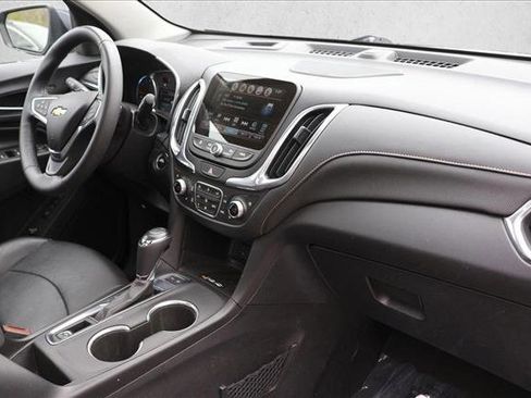 Used 2018 Chevrolet Equinox Premier AWD/4WD image 29