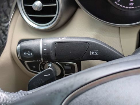 Used 2017 Mercedes-Benz C 300 Coupe image 34
