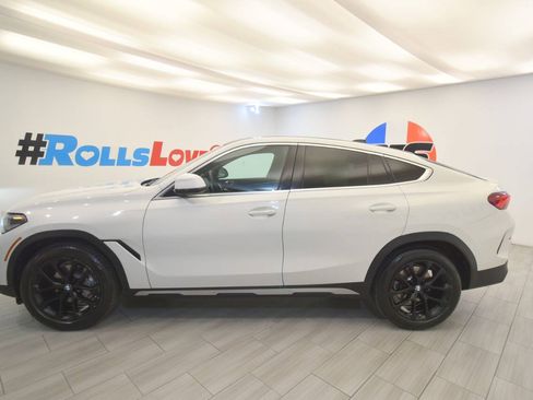 Used 2022 BMW X6 xDrive40i w/ Premium Package AWD/4WD image 2