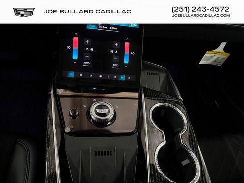 New 2026 Cadillac Escalade IQ Sport 1 w/ LPO, Floor Liner Package image 32