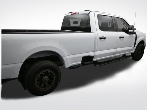 Used 2024 Ford F250 XL w/ XL Driver Assist Package RWD image 6