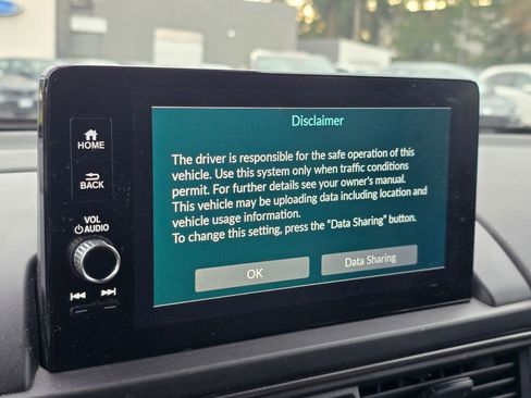 Used 2023 Honda Pilot TrailSport image 28