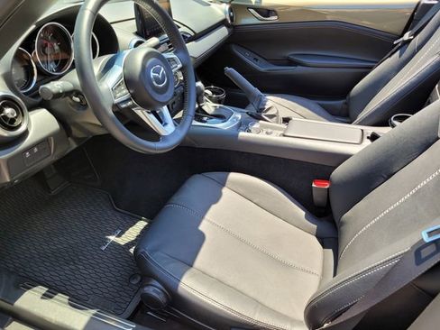 Used 2023 MAZDA MX-5 Miata Grand Touring w/ Weather Package RWD image 16