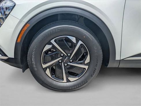Used 2023 Kia Sportage LX FWD image 23