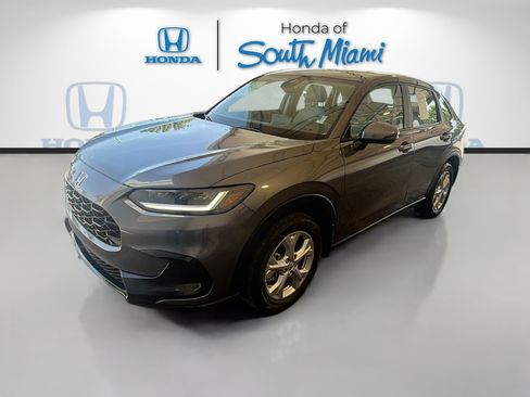 Used 2025 Honda HR-V LX image 3