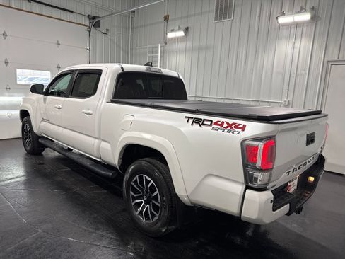 Used 2023 Toyota Tacoma TRD Sport w/ TRD Premium Sport Package AWD/4WD image 2