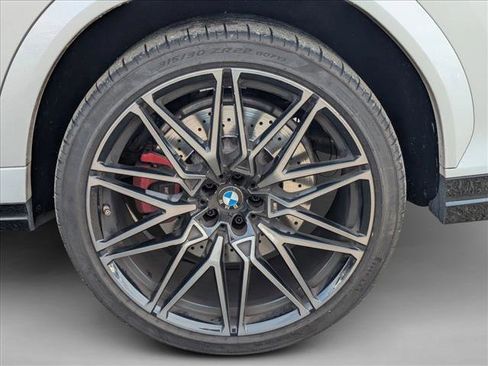 Used 2022 BMW X6 M w/ Competition Package image 26