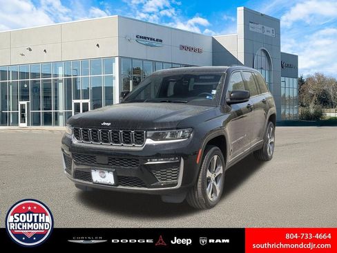 New 2026 Jeep Grand Cherokee Limited AWD/4WD image 1