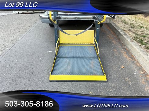 Used 2000 Ford E-350 and Econoline 350 Extended Super Duty image 22