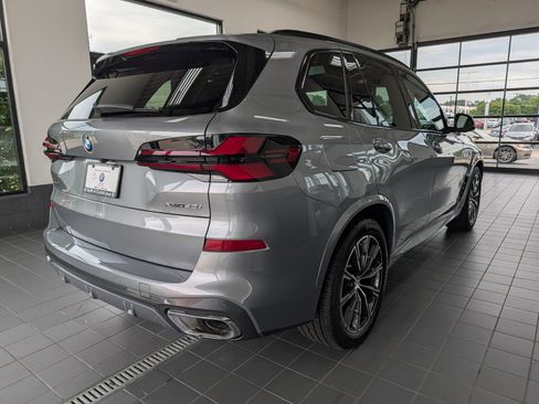 Used 2026 BMW X5 xDrive40i AWD/4WD image 2