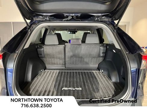 Used 2024 Toyota RAV4 XLE image 21