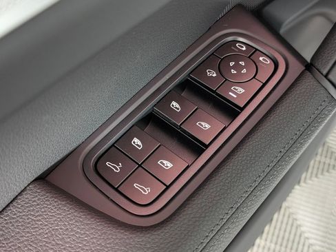 New 2026 Porsche Cayenne Coupe image 26