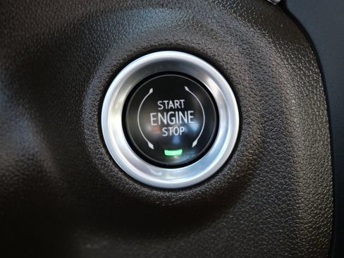 Used 2019 GMC Sierra 1500 SLT AWD/4WD image 23