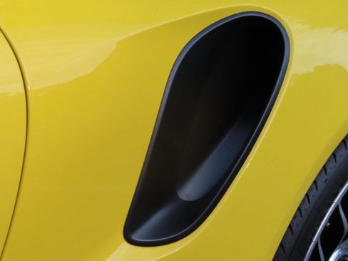 Used 2015 Porsche 911 Turbo S AWD/4WD image 13