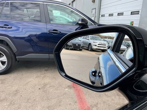 Used 2020 Lincoln Corsair FWD w/ Equipment Group 101A image 18