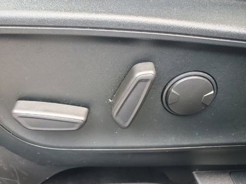 Used 2022 Ford Escape SE w/ Convenience Package image 10