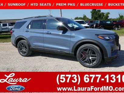 New 2025 Ford Explorer ST-Line w/ Premium Package