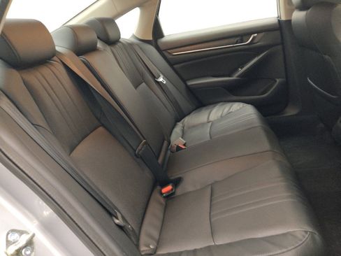 Used 2018 Honda Accord EX-L image 19