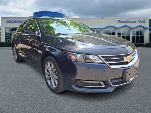 Used 2018 Chevrolet Impala LT FWD image 1