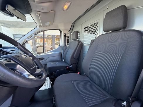 Used 2018 Ford Transit 150 130 Low Roof image 5